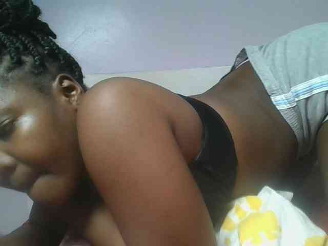 Sexyicey webcam