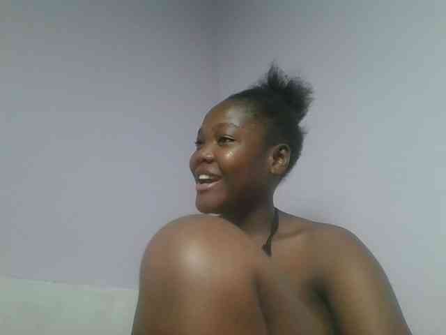 Sexyicey webcam