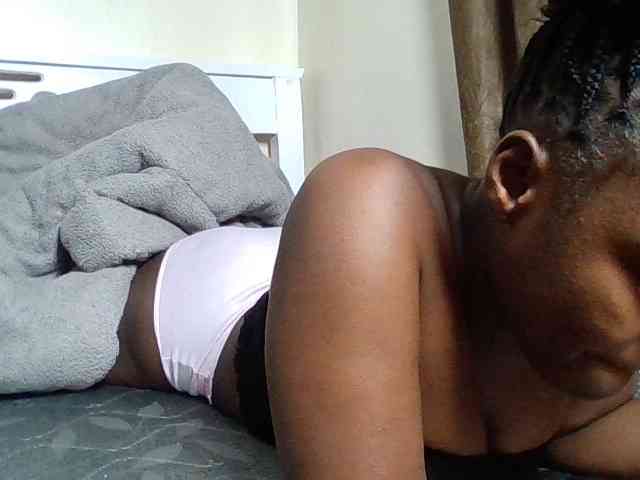 Sexyicey webcam