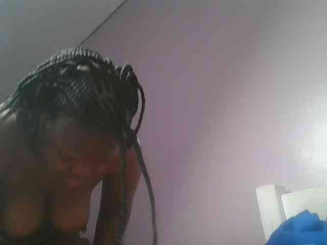 Sexyicey webcam