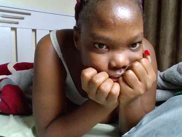 Sexyicey webcam