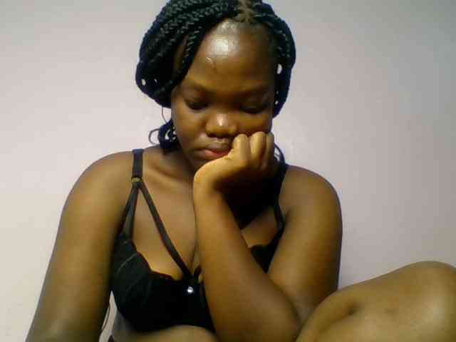 Sexyicey webcam