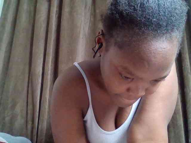 Sexyicey webcam
