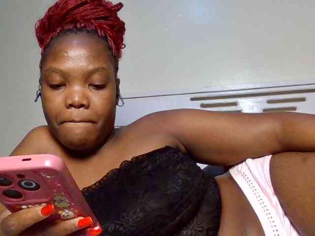 Sexyicey webcam