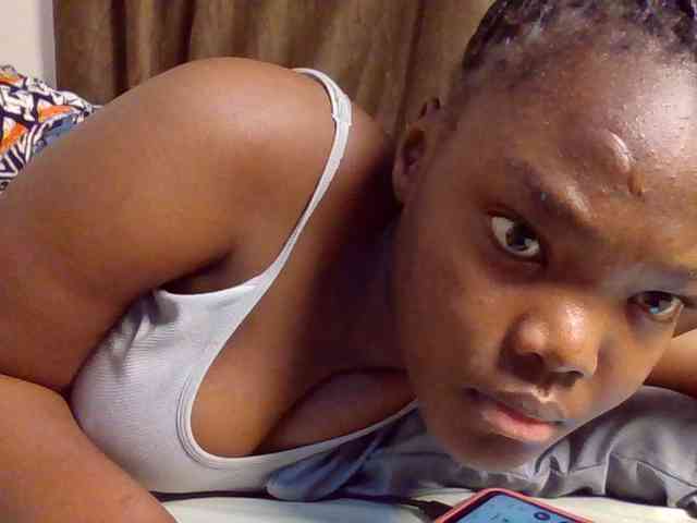 Sexyicey webcam