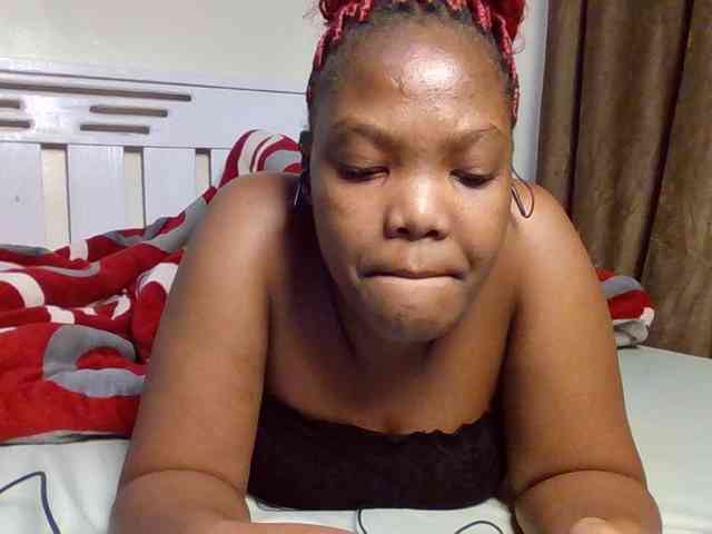 Sexyicey webcam