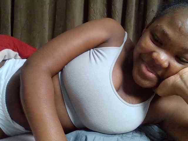 Sexyicey webcam
