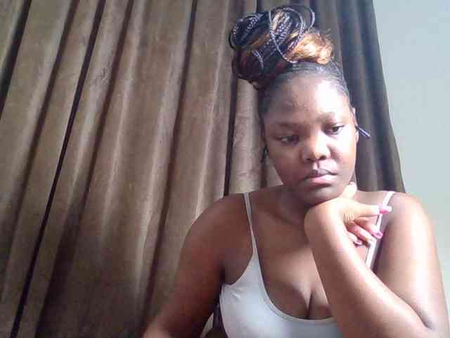 Sexyicey webcam