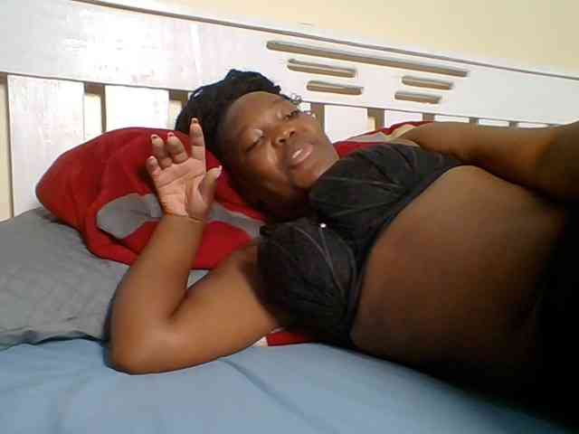 Sexyicey webcam