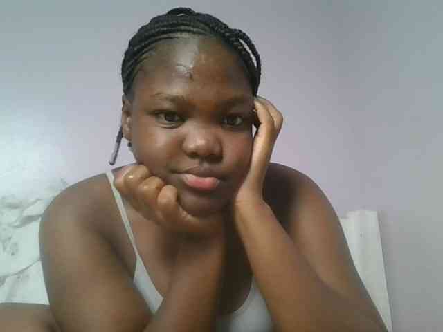 Sexyicey webcam
