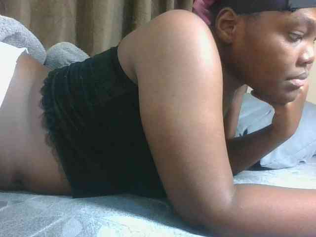 Sexyicey webcam