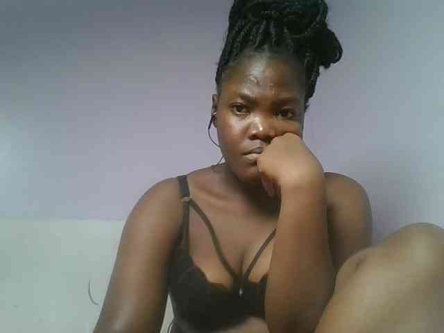 Sexyicey webcam
