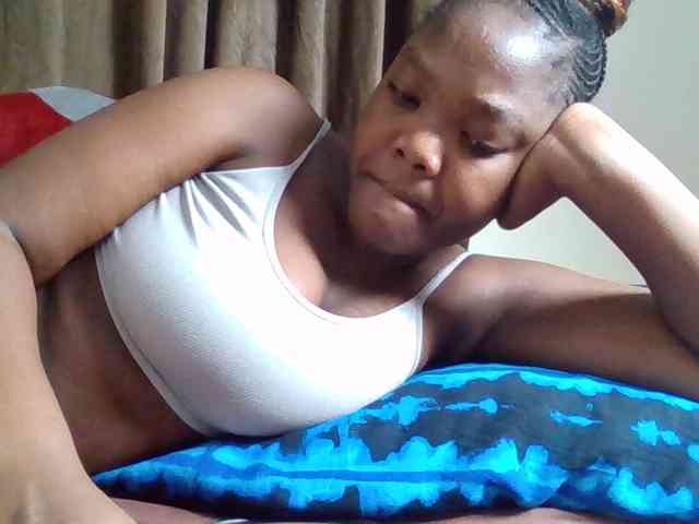 Sexyicey webcam