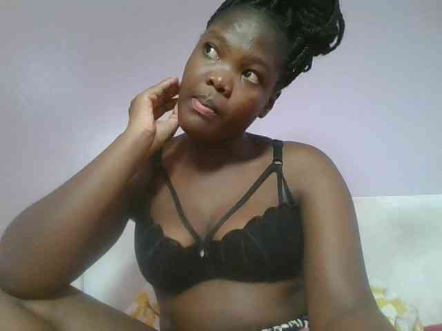 Sexyicey webcam