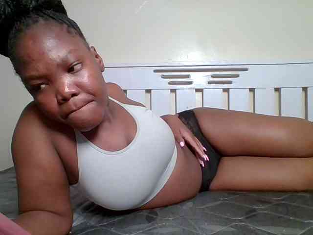 Sexyicey webcam
