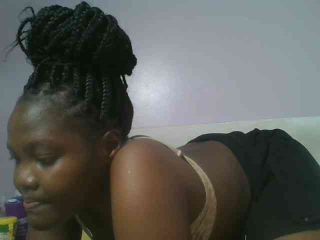 Sexyicey webcam
