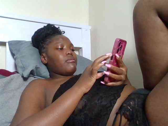 Sexyicey webcam