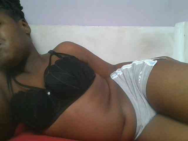 Sexyicey webcam