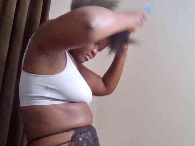 Sexyicey webcam