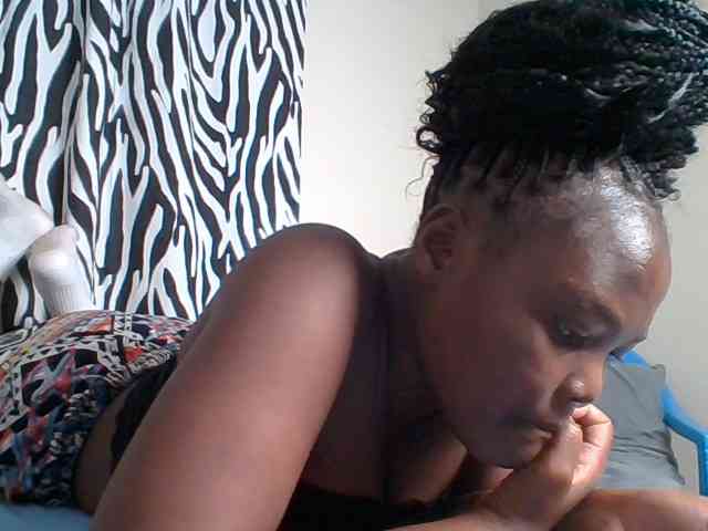 Sexyicey webcam