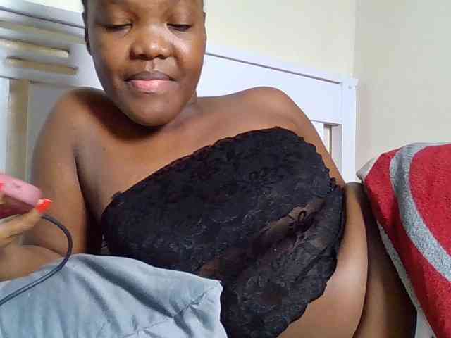 Sexyicey webcam