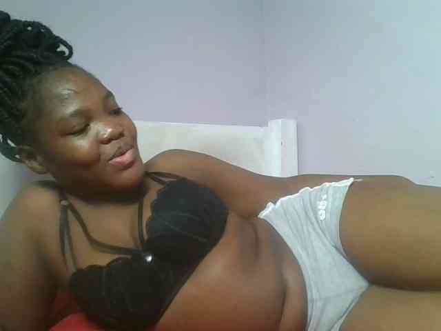 Sexyicey webcam