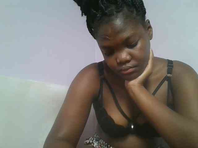Sexyicey webcam