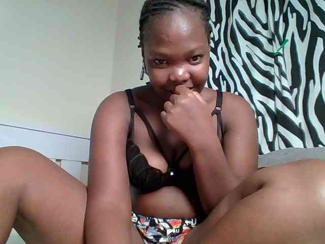 Sexyicey webcam