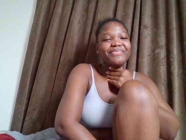 Sexyicey webcam