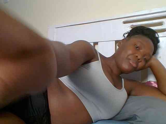 Sexyicey webcam