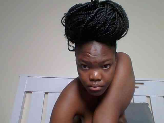 Sexyicey webcam