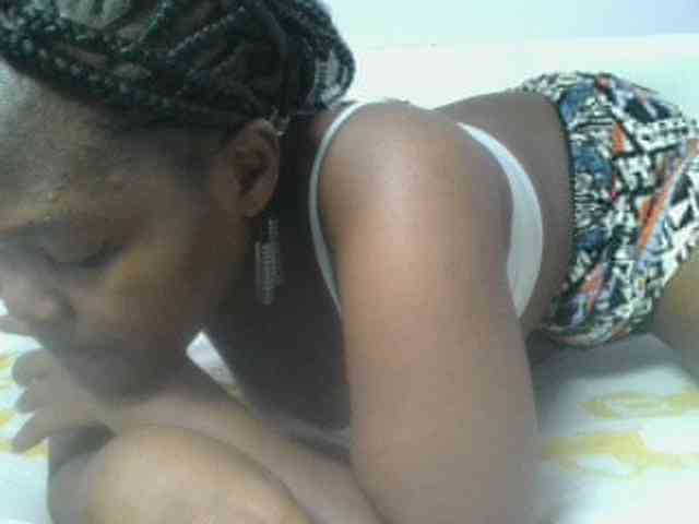 Sexyicey webcam