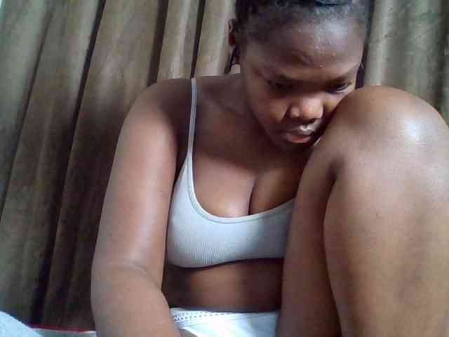 Sexyicey webcam