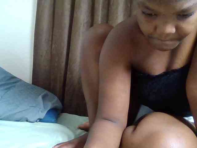 Sexyicey webcam