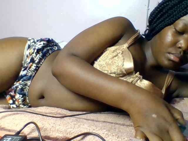 Sexyicey webcam