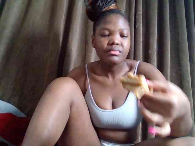 Sexyicey webcam