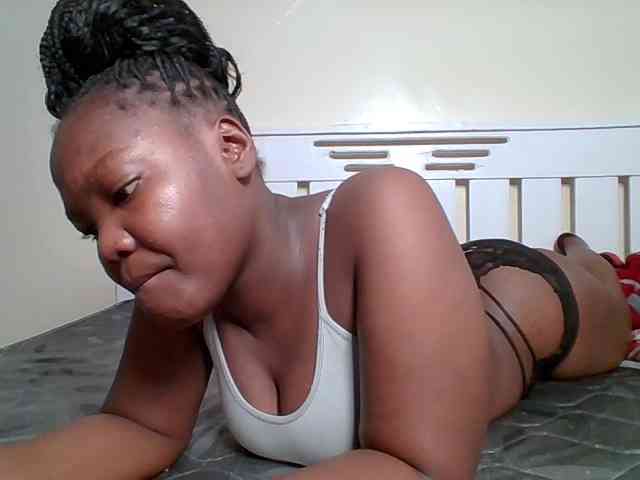 Sexyicey webcam