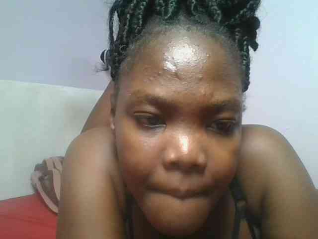 Sexyicey webcam