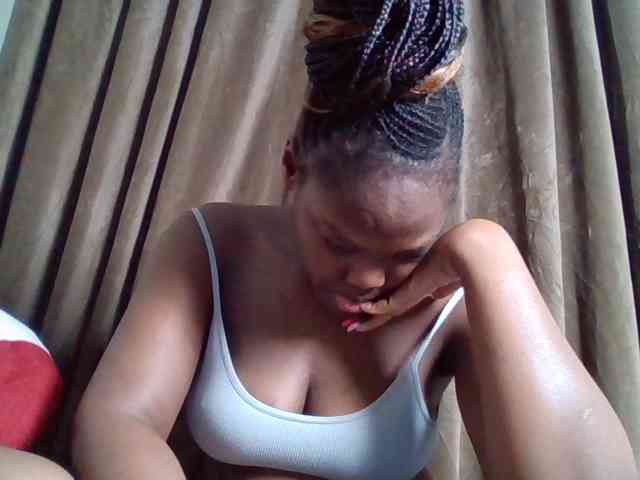 Sexyicey webcam