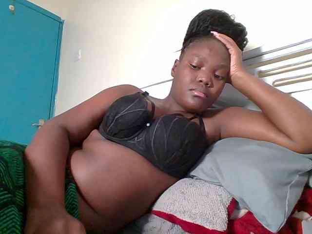 Sexyicey webcam