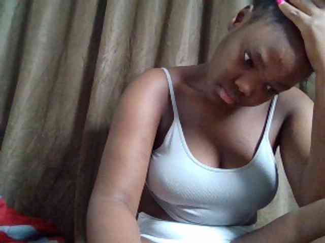 Sexyicey webcam