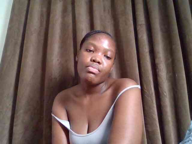 Sexyicey webcam