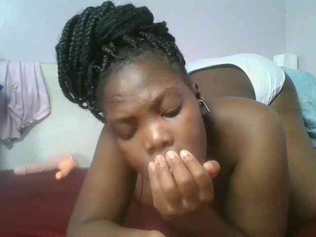 Sexyicey webcam