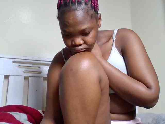Sexyicey webcam