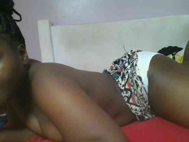 Sexyicey webcam