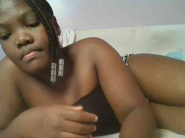 Sexyicey webcam