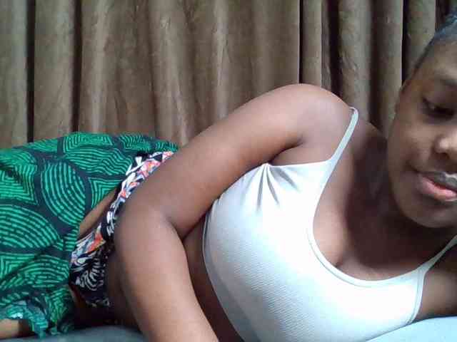 Sexyicey webcam