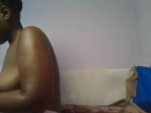 Sexyicey webcam