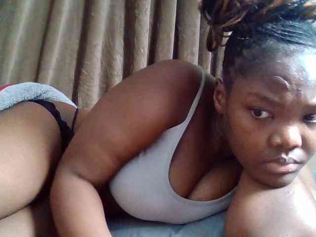 Sexyicey webcam
