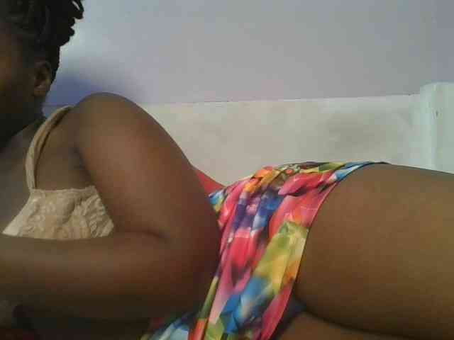 Sexyicey webcam